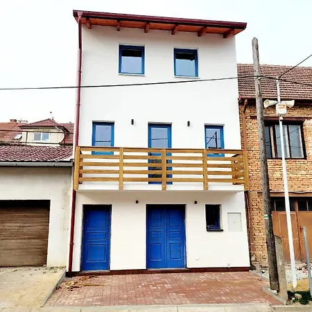 Modrý Sklep 77