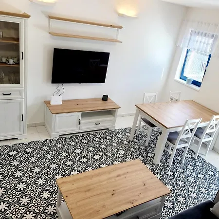 Holiday home Modry Sklep 77 *